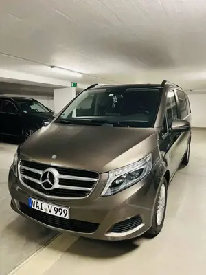 Mercedes-Benz V 220 V 220 (BlueTEC) d kompakt 7G-TRONIC Avantgarde Edition