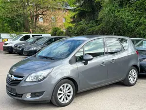 Opel Meriva Active /HU-AU neu/Fahrradträger/Navi /Klima.