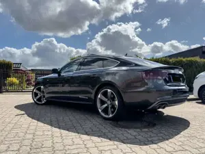 Audi A5 A5 TDI quat. S-Line 301PS MTM-600NM/Pano/StHzg/BO/ACC Bild 2