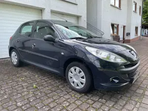 Peugeot 206 Bild 2