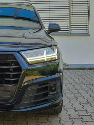 Audi Q7 50 TDI/3xS-Line/LED/7Sitz/VirtC/Pano/AhK/21"