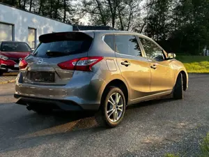 Nissan Pulsar Bild 5