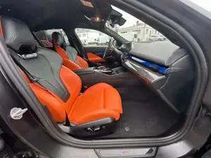 BMW M5 Limousine|VOLLAUSSTATTUNG|MWST AUSWEISBAR