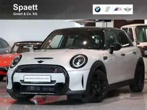 MINI Cooper S 5-Türer 17" LED Navi PDC