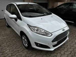 Ford Fiesta Titanium, Klimaautomatik,Alu,1.Hand,Zahnriemen neu