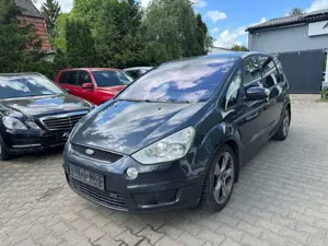 Ford S-Max Titanium-Tüv 11/27-Allwettereifen-AHK-PDC