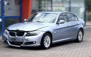 BMW 320 i*LIMO*PDC*KLIMAAUT*SZHZ*MFL*ALU*