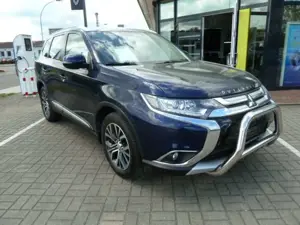Mitsubishi Outlander Plus 4WD