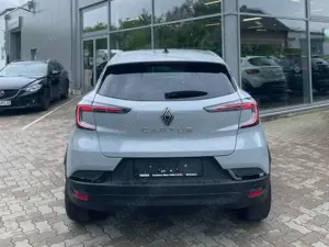 Renault Captur Mild Hybrid 140 EDC Techno Bild 5