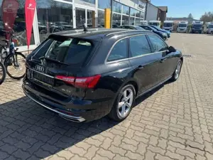 Audi A4 Avant 35 TDI advanced Bild 3