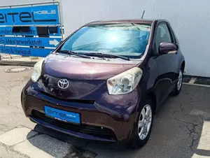 Toyota iQ