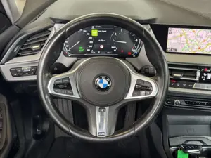 BMW 118 iA 5-trg. Advantage LED.DriveAss.Klimaau.Park Bild 5
