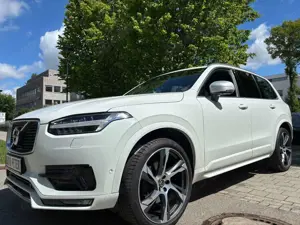 Volvo XC90 R Design AWD *Voll-Ausstattug*