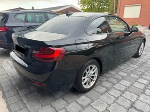 BMW 220 2 Coupe 220 i Advantage AUT 2HD KLIMA PDC Bild 3