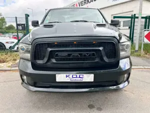 Dodge RAM 1500 5.7l V8 Bild 2
