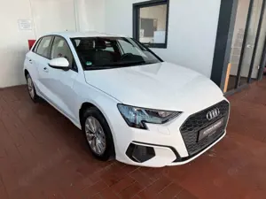 Audi A3 Sportback 40 TFSIe/1.Hd/S-Tronic//LED/Keyless