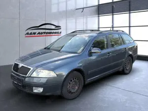 Skoda Octavia Combi Elegance+Leder+XENON+NAVI