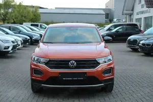Volkswagen T-Roc United,Navigation,LED,Standheizung,el.Heck Bild 4