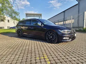 Volkswagen Passat Variant Passat Variant 2.0 TDI SCR 4Motion DSG (BMT) Highline 3xR-line Bild 2