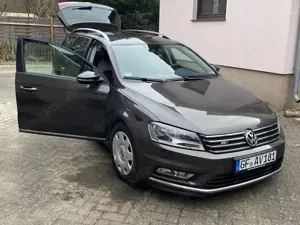 Volkswagen Passat Variant Passat Variant 2.0 TDI DSG (BlueMotion Technology) Trendline