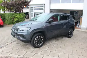 Jeep Compass Trailhawk Plug-In Hybrid 4WD