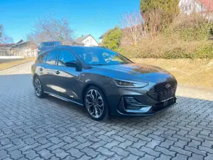 Ford Focus Turnier ST-Line X - Matrix LED, BO, ACC