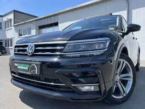 Volkswagen Tiguan 2.0 TDI R-Line AHK PANO HeadUp Navi ACC LED PDC SH