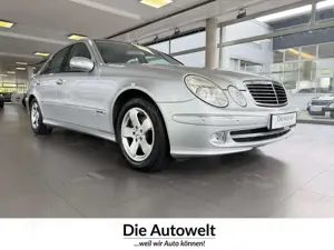 Mercedes-Benz E 200 Komp. AUT XENON LEDER PDC KLIMA TEMPOMAT ZV Klima