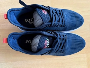 Sneaker von Soccs