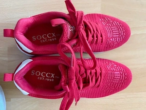 Sneaker von Soccs