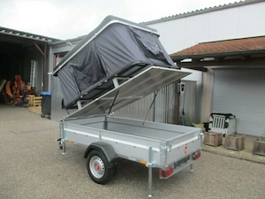 Campinganhänger mit Alu-Deckel und Dachzelt, gebremst NEU   Bild 2