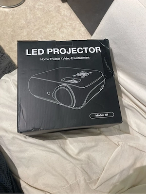 sehr gut erhaltene LED Projektor Beamer