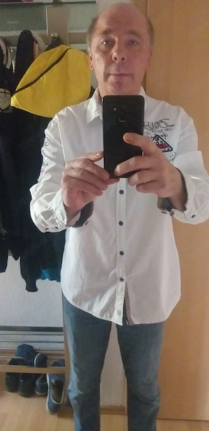 Mollige Ältere Frau gesucht bitte Solo Frau 