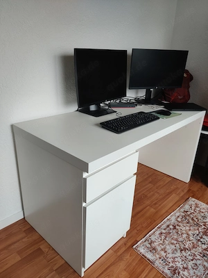 Schreibtisch (140 x 65cm)