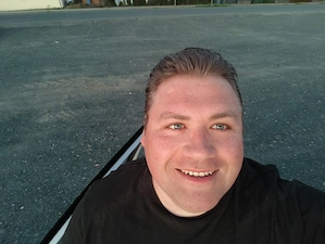 Ich, 42, suche eine nette Partnerin für gemeinsames Leben