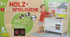 Kinder-Holz-Spielküche mit umfassendem Zubehör und Herdplatte beleuchtet, ab 3 Jahre geeignet, neu.