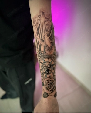 Tattoo realistic Chicano lettering black&grey  Bild 2