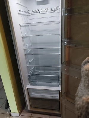 Großraumkühlschrank zu verkaufen 