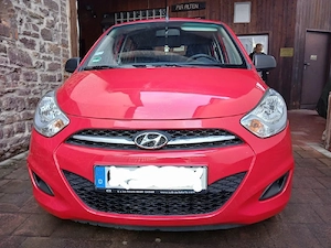 Hyundai i10, 65 PS   EZ 2012  57.000 km   TüV - Juli 27 , Scheckheft , Garagenw. Bild 4