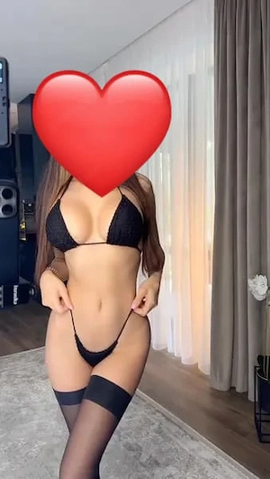 Mega CAMSEX JETZT Studentin Bild 3