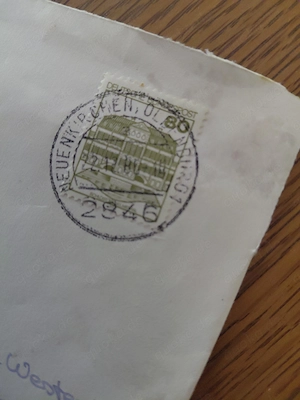 Briefmarke auf Umschlag Bild 2