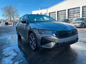 Skoda Octavia Combi 2.0 TSI 195 kW RS