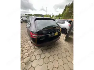 Skoda Superb Combi Style+Anhängerkupplung+Navi+elektr.