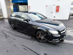 Mercedes-Benz CLS 350 Shooting Brake 7G-TRONIC AMG Line 19 Zoll LED
