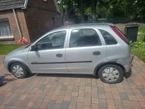 Opel Corsa 1.2i 16V Edition 2000
