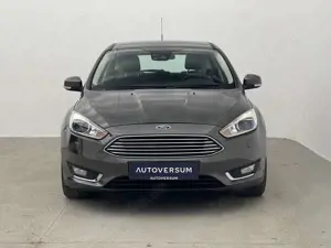 Ford Focus Titanium SHZ KEYLESS SYNC KAM TEMP Bild 4