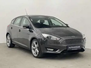 Ford Focus Titanium SHZ KEYLESS SYNC KAM TEMP Bild 5