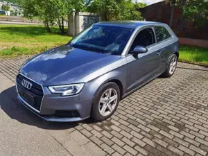 Audi A3 A3 1.0 TFSI Klima Navi 1 Hand
