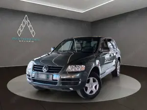 Volkswagen Touareg 2.5 TDI R5 *AHK*TÜV*LUFTFAHRWERK*
