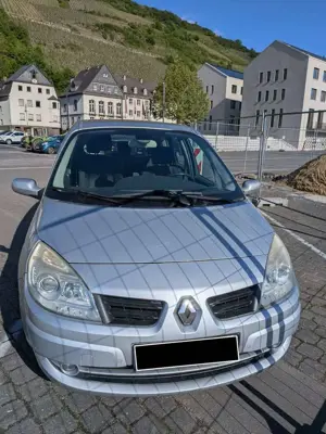 Renault Grand Scenic Bild 4
